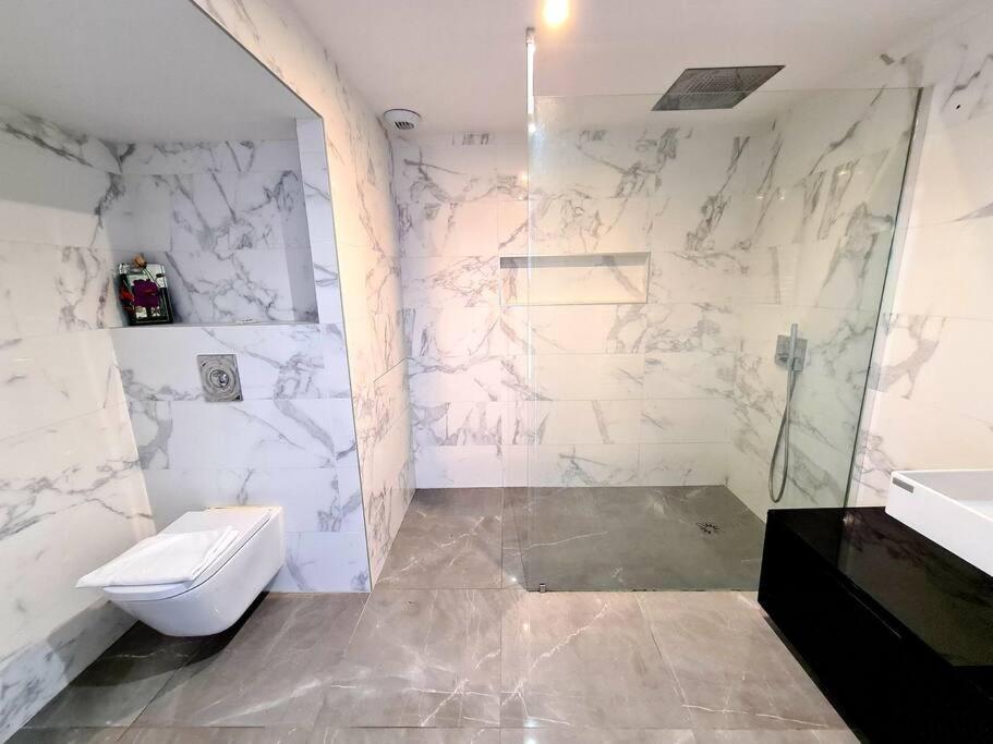 Grand Appartement Avec Vue Magnifique - Vercors - Une Experience Unique - Wifi Gratuit Grenoble Dış mekan fotoğraf