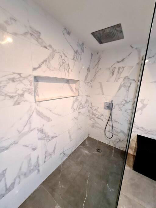 Grand Appartement Avec Vue Magnifique - Vercors - Une Experience Unique - Wifi Gratuit Grenoble Dış mekan fotoğraf