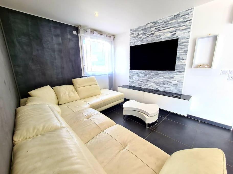 Grand Appartement Avec Vue Magnifique - Vercors - Une Experience Unique - Wifi Gratuit Grenoble Dış mekan fotoğraf